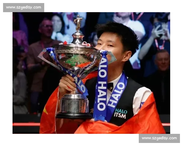 赵心童破界重生:斯诺克冠军的潮流进化 赵心童破界重生:斯诺克冠军的潮流进化